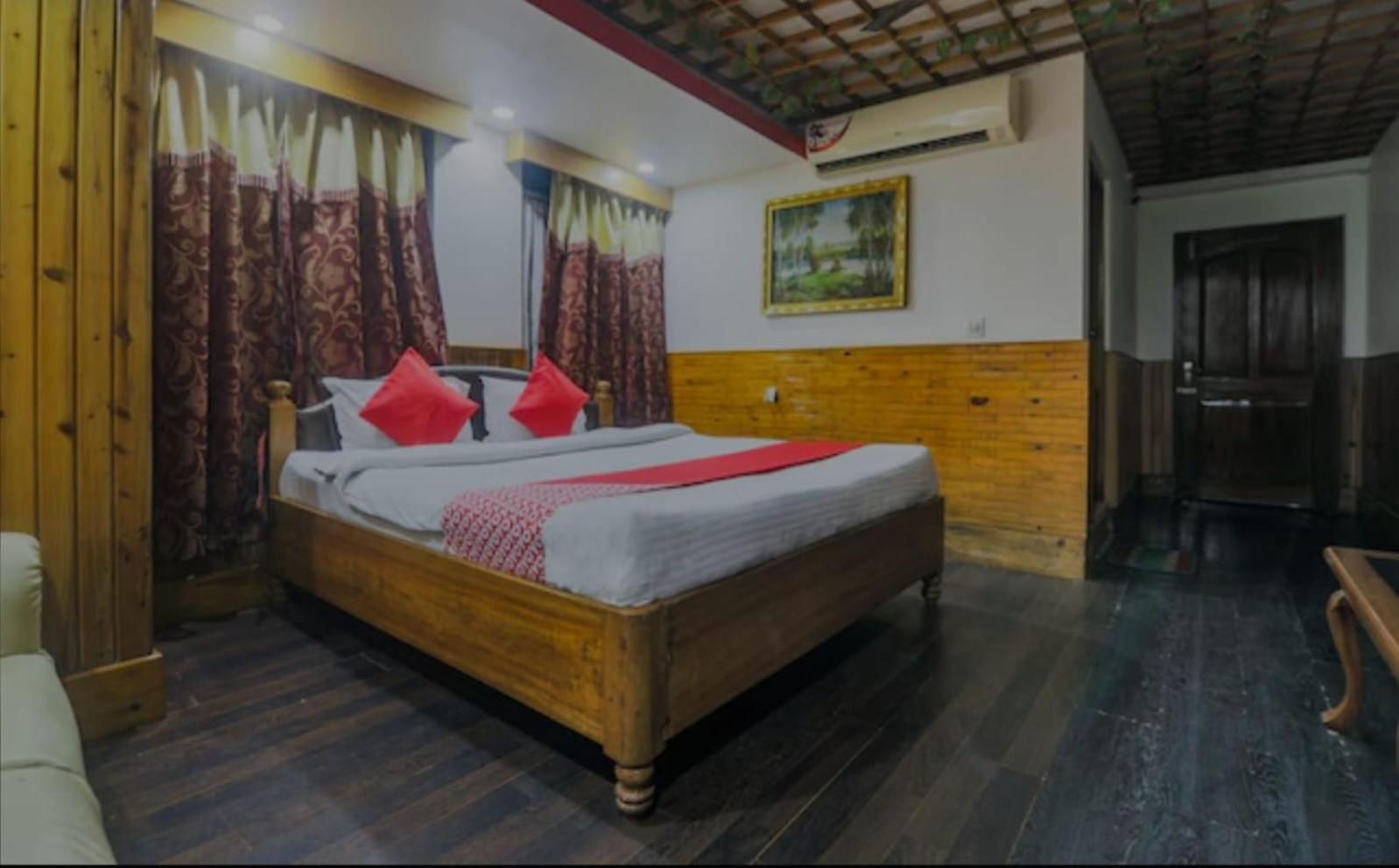 Hotel Knight Inn Shillong Eksteriør billede
